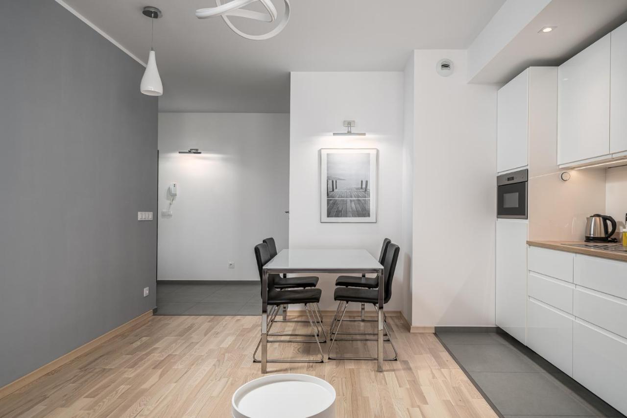 Rentplanet - Apartamenty Atal Tower Wrocław Zewnętrze zdjęcie