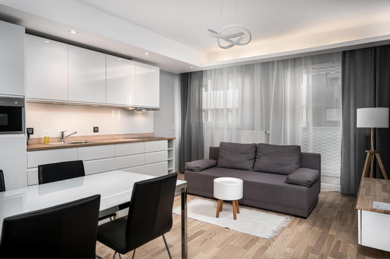 Rentplanet - Apartamenty Atal Tower Wrocław Zewnętrze zdjęcie