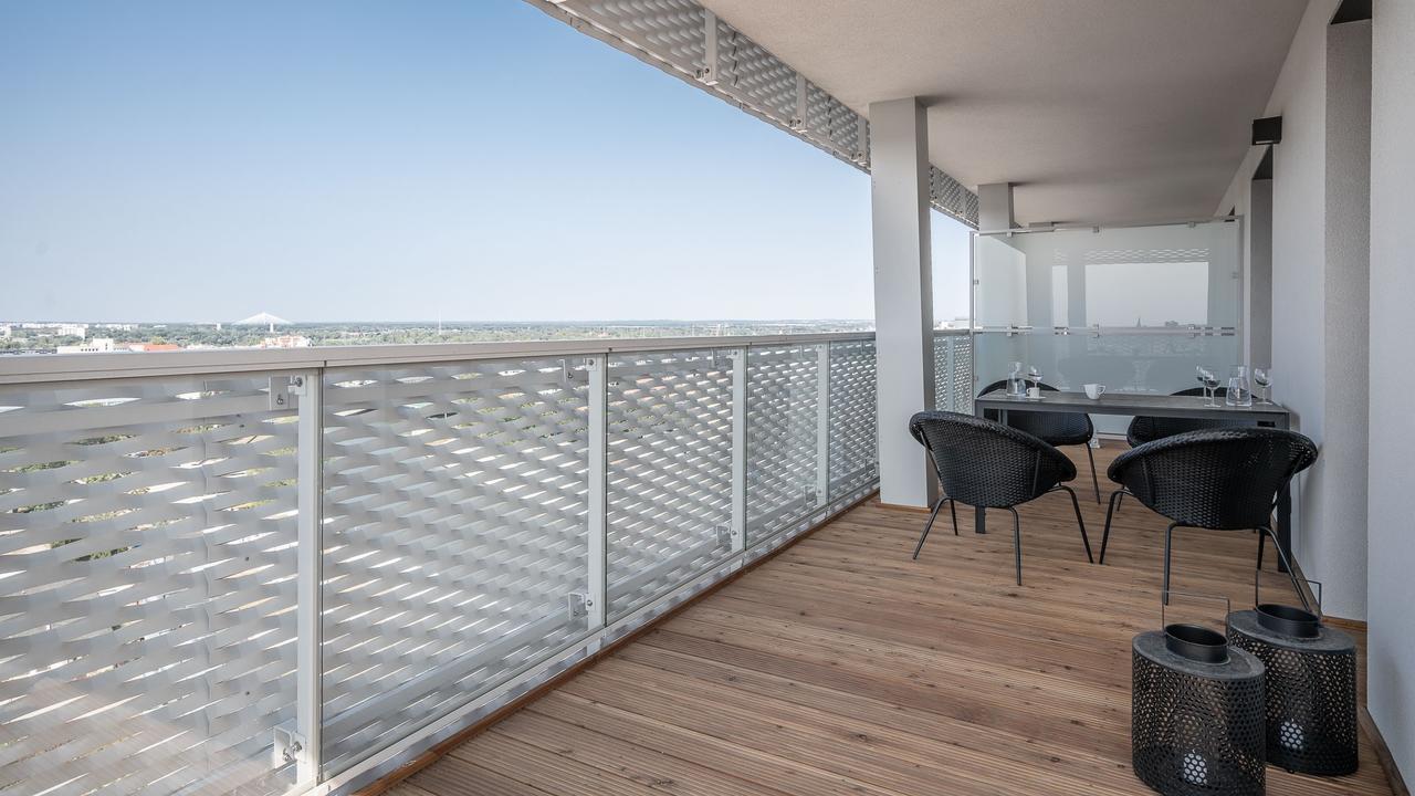 Rentplanet - Apartamenty Atal Tower Wrocław Zewnętrze zdjęcie