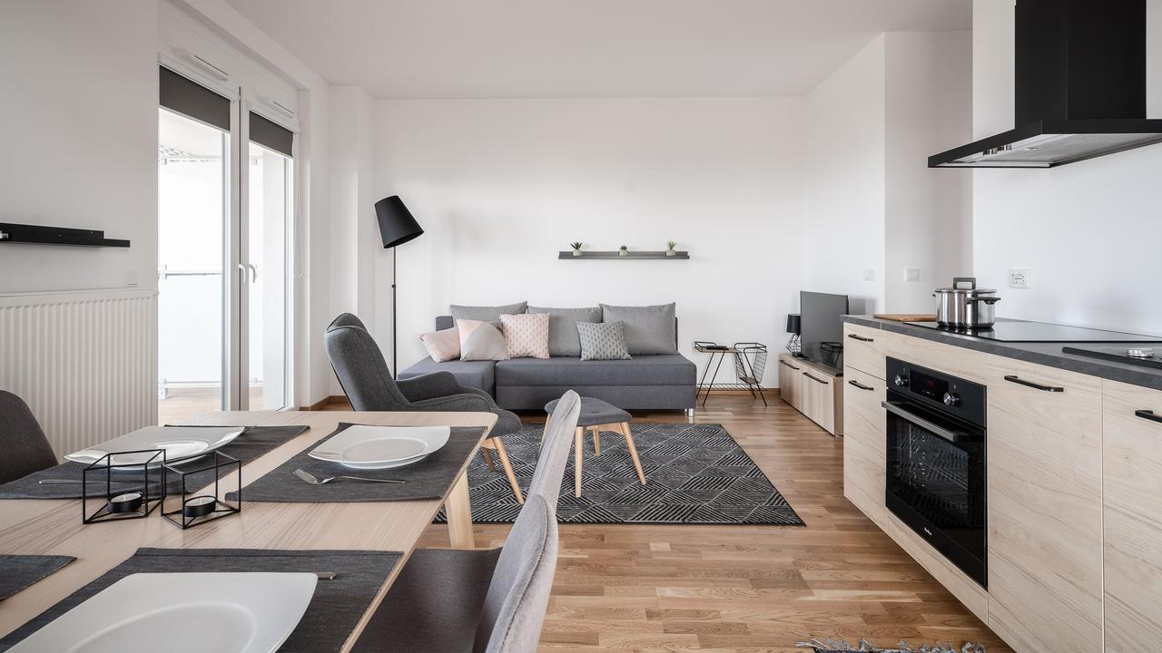 Rentplanet - Apartamenty Atal Tower Wrocław Zewnętrze zdjęcie