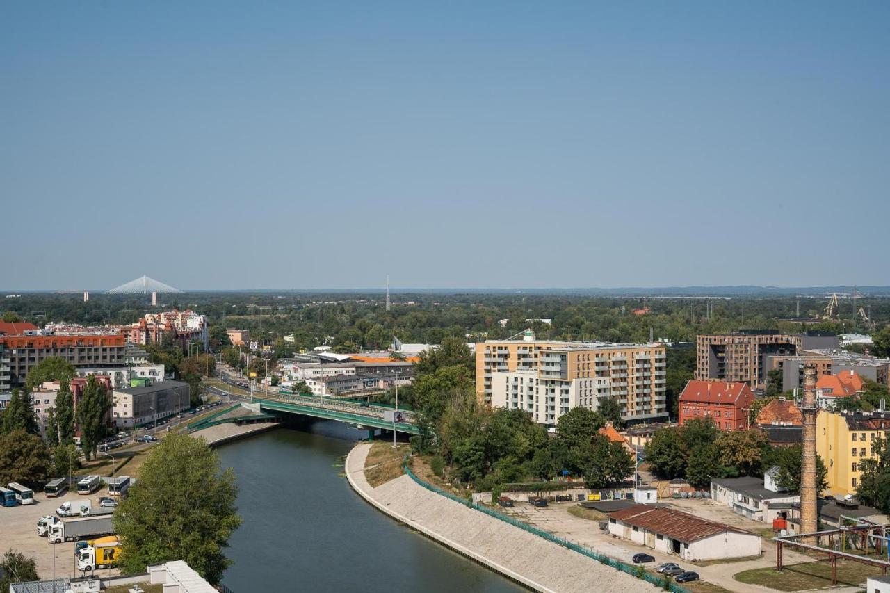 Rentplanet - Apartamenty Atal Tower Wrocław Zewnętrze zdjęcie