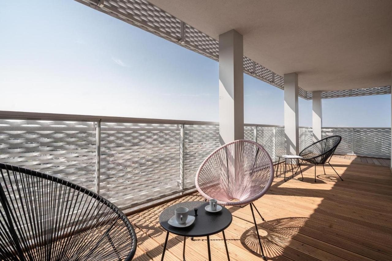 Rentplanet - Apartamenty Atal Tower Wrocław Zewnętrze zdjęcie