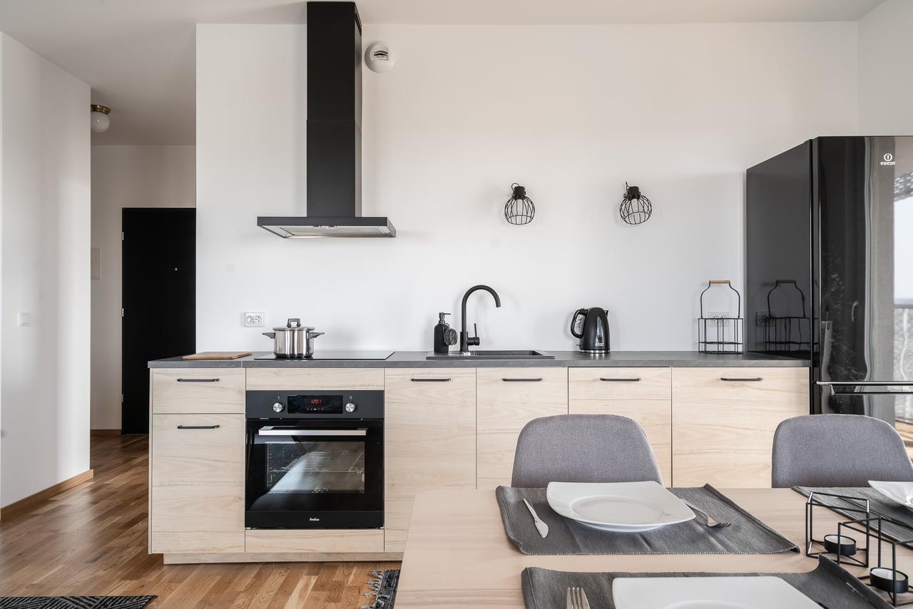 Rentplanet - Apartamenty Atal Tower Wrocław Zewnętrze zdjęcie