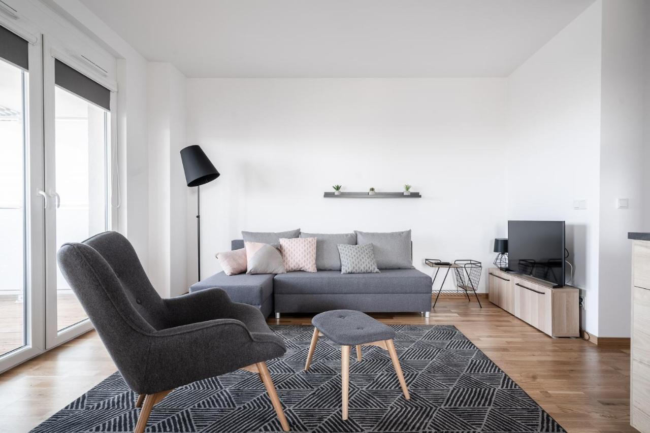 Rentplanet - Apartamenty Atal Tower Wrocław Zewnętrze zdjęcie